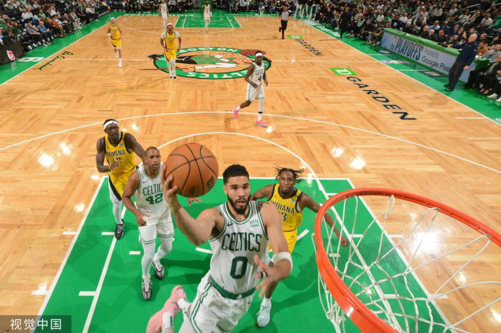 背景为她提 背景为她提