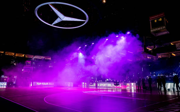 让更多球迷 让更多球迷