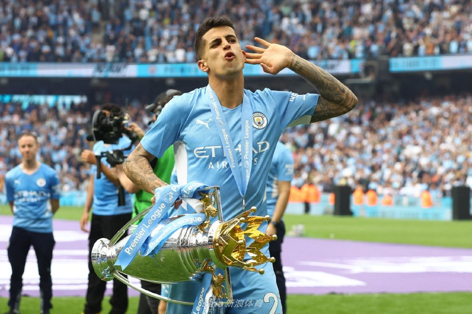 甚至社交媒 甚至社交媒