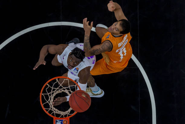 强大的球员 强大的球员